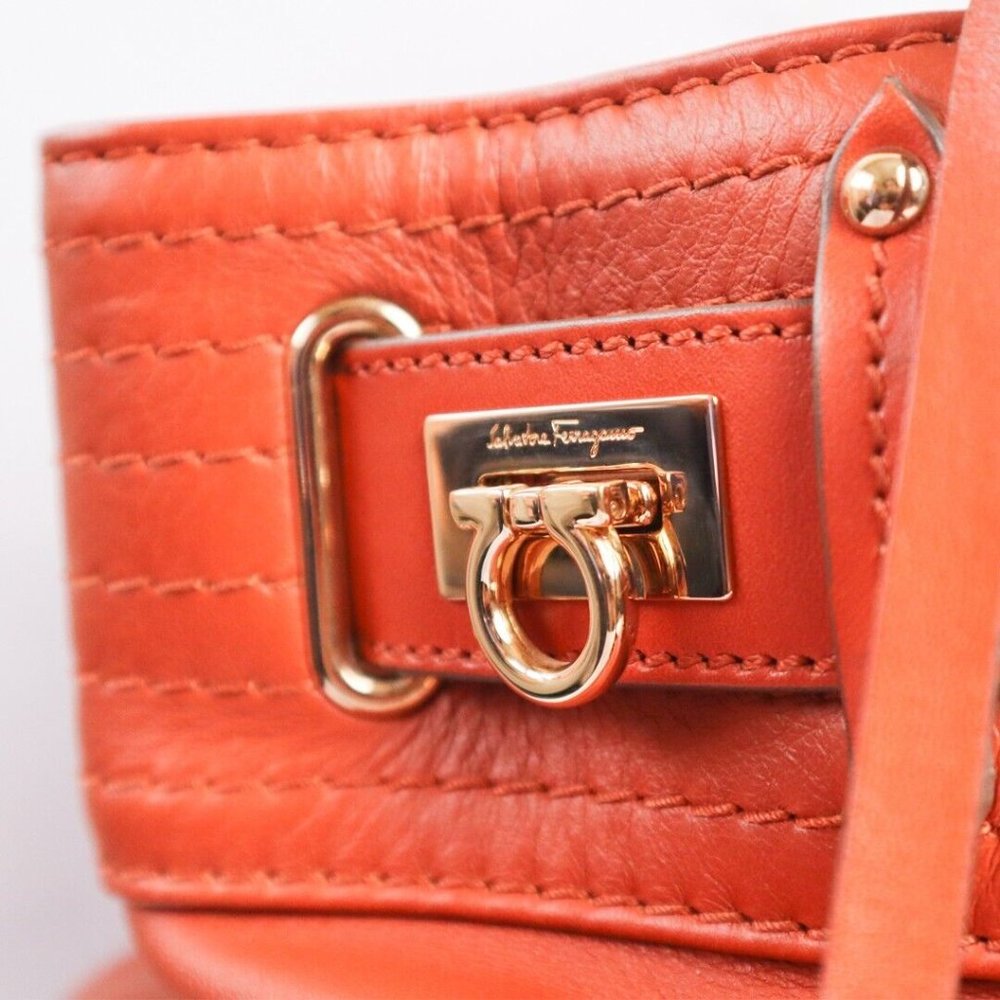 Salvatore Ferragamo Terracotta Women Leather Buckled Tote Handbag Made Italy - Picture 8 of 12